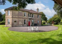 An outdoor view of Cholwell Hall